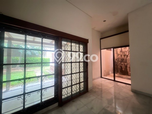 Dijual Hunian Mewah dengan Fasilitas Sekitar Komplit di Menteng, Jakarta Pusat Dijual Hunian Mewah dengan Fasilitas Sekitar Komplit di Menteng, Jakarta Pusat