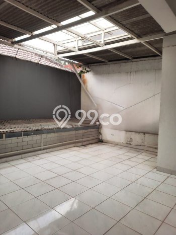 Rumah Eksklusif Siap Huni LT 277m2 di Kebayoran Baru, Jakarta Selatan Rumah Eksklusif Siap Huni LT 277m2 di Kebayoran Baru, Jakarta Selatan