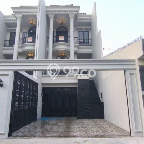 Siap Huni Rumah Mewah 5 Kamar di Pasar Minggu Dekat ke Mana Pun Siap Huni Rumah Mewah 5 Kamar di Pasar Minggu Dekat ke Mana Pun
