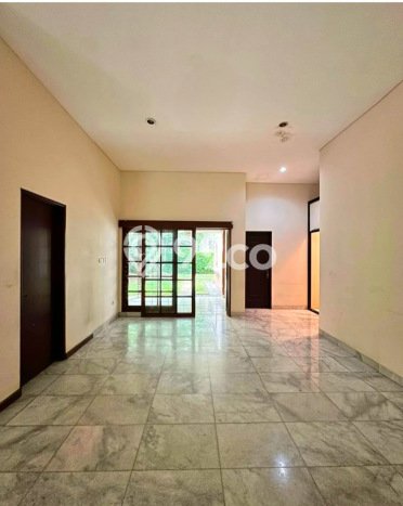 Dijual Hunian Mewah dengan Fasilitas Sekitar Komplit di Menteng, Jakarta Pusat Dijual Hunian Mewah dengan Fasilitas Sekitar Komplit di Menteng, Jakarta Pusat