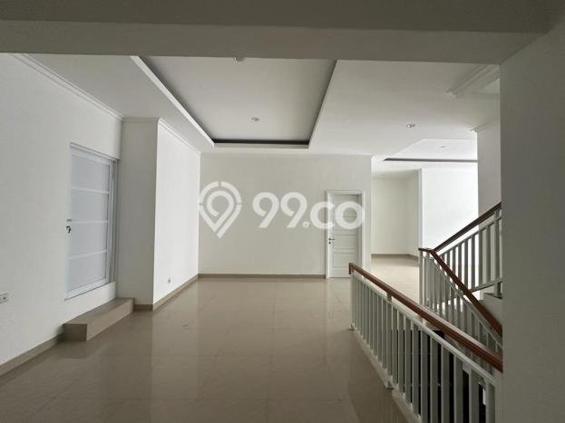 Dijual Rumah Premium dengan Fasilitas Sekitar Komplit di Tebet, Jakarta Selatan Dijual Rumah Premium dengan Fasilitas Sekitar Komplit di Tebet, Jakarta Selatan