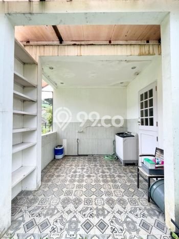 For Sale! Luxury House LT 320m2 Desain Elegan di Dago Pakar For Sale! Luxury House LT 320m2 Desain Elegan di Dago Pakar