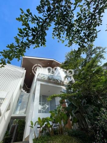 Rumah Elit LB 350m2 Siap Pakai Desain Elegan di Resor Dago Pakar, Bandung Rumah Elit LB 350m2 Siap Pakai Desain Elegan di Resor Dago Pakar, Bandung