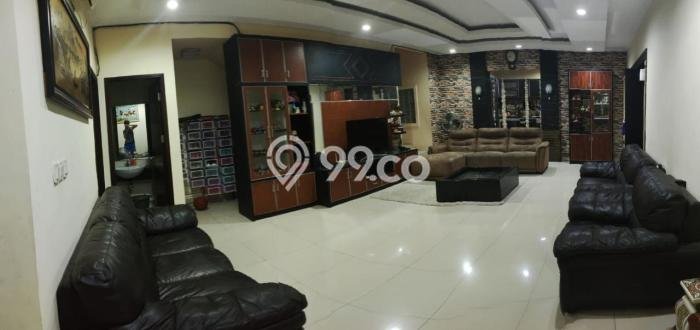 Dijual Rumah Mewah Megah Dengan View Cantik di Modernland, Tangerang Dijual Rumah Mewah Megah Dengan View Cantik di Modernland, Tangerang