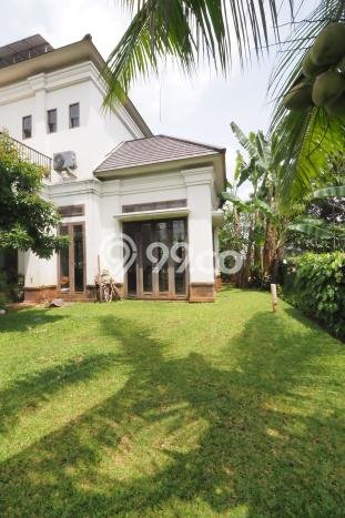 Dijual Rumah Luas Elegan Dengan View Cantik di Bintaro, Jakarta Selatan Dijual Rumah Luas Elegan Dengan View Cantik di Bintaro, Jakarta Selatan