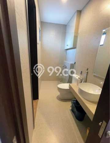 Ready to Use! Luxury House LT 190m2 Desain Modern di BSD City Ready to Use! Luxury House LT 190m2 Desain Modern di BSD City