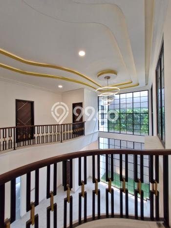 For Sale! Luxury House LT 313m2 Desain Modern di Tomang For Sale! Luxury House LT 313m2 Desain Modern di Tomang