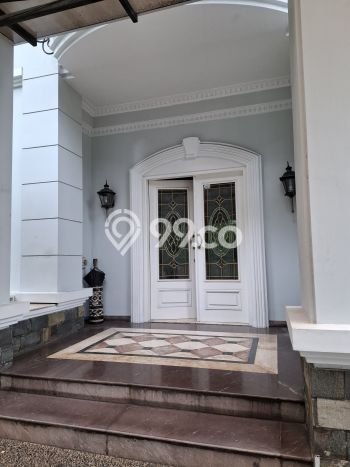 Siap Huni Rumah Mewah 9 Kamar di Kebayoran Baru Dekat ke Mana Saja Siap Huni Rumah Mewah 9 Kamar di Kebayoran Baru Dekat ke Mana Saja