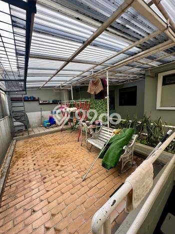 Ready to Use! Luxury House LT 372m2 Desain Elegan di Duri Kepa Ready to Use! Luxury House LT 372m2 Desain Elegan di Duri Kepa