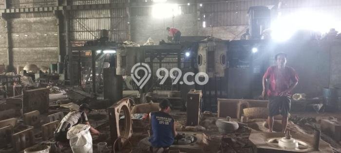 Pabrik Usaha Dijual di Sepatan Tangerang LT 3347m2 & LB 2500m2 Pabrik Usaha Dijual di Sepatan Tangerang LT 3347m2 & LB 2500m2