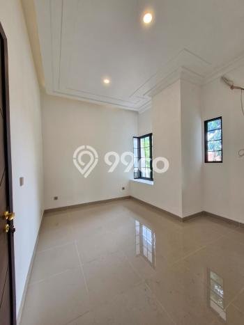 For Sale! Luxury House LT 313m2 Desain Modern di Tomang For Sale! Luxury House LT 313m2 Desain Modern di Tomang
