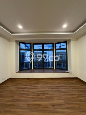Jual Rumah Luas Elegan Dengan View Cantik di Summarecon Serpong, Tangerang Jual Rumah Luas Elegan Dengan View Cantik di Summarecon Serpong, Tangerang