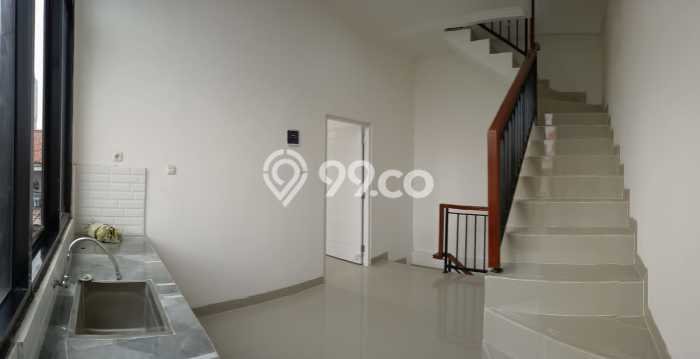 Dijual Rumah 3 Kamar Lokasi Strategis Bagus dan Strategis di Kemayoran Dijual Rumah 3 Kamar Lokasi Strategis Bagus dan Strategis di Kemayoran