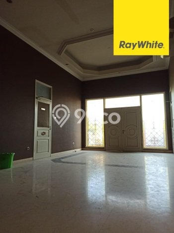 Sewa Rumah Harga Terjangkau di Dharma Husada Surabaya dengan 8 KT Sewa Rumah Harga Terjangkau di Dharma Husada Surabaya dengan 8 KT
