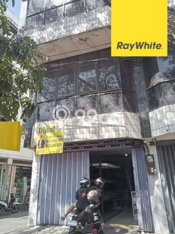 Ruko Dijual Lokasi Emas di Genteng Luas 500m2 Ruko Dijual Lokasi Emas di Genteng Luas 500m2