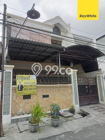 Dijual Rumah Premium dengan Fasilitas Sekitar Komplit di Sawahan, Surabaya Dijual Rumah Premium dengan Fasilitas Sekitar Komplit di Sawahan, Surabaya