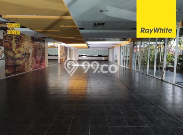 Hot Offer Hunian Premium Ideal dan Luas di Genteng, Surabaya Hot Offer Hunian Premium Ideal dan Luas di Genteng, Surabaya
