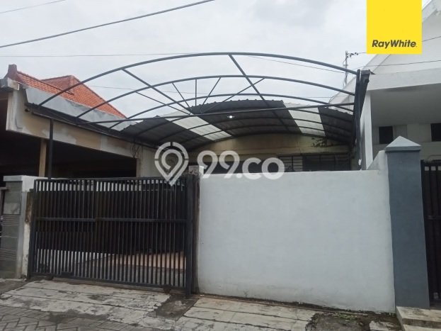 Siap Huni Hunian Elit 6 Kamar di Tegalsari Dekat ke Mana Pun Siap Huni Hunian Elit 6 Kamar di Tegalsari Dekat ke Mana Pun