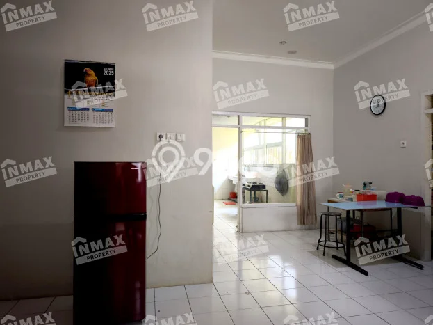 Hunian Cantik Modern Lb 120m2 di Lowokwaru, Malang Hunian Cantik Modern Lb 120m2 di Lowokwaru, Malang