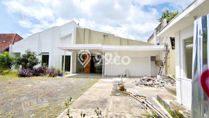Area Ramai! Komersial Dijual di Klojen untuk Bisnis Luas Bangunan 400m2 Area Ramai! Komersial Dijual di Klojen untuk Bisnis Luas Bangunan 400m2