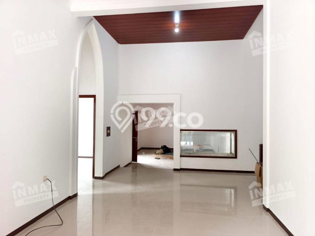 Rumah Minimalis 3 KT LT 210m2 di Araya Rumah Minimalis 3 KT LT 210m2 di Araya