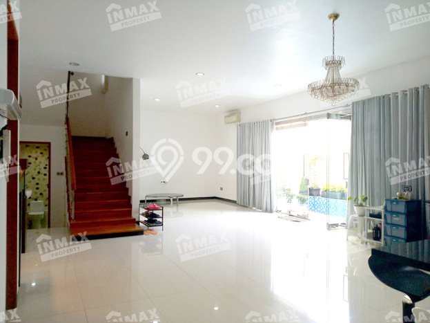 Dijual Rumah Premium dengan Fasilitas Sekitar Lengkap di Blimbing, Malang Dijual Rumah Premium dengan Fasilitas Sekitar Lengkap di Blimbing, Malang