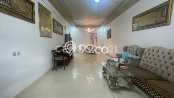 For Sale Rumah Mewah Exclusive di Karawaci, Tangerang For Sale Rumah Mewah Exclusive di Karawaci, Tangerang