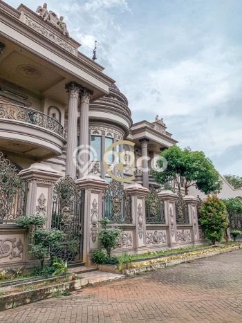 Dijual Rumah Premium dengan Fasilitas Sekitar Lengkap di Karawaci, Tangerang Dijual Rumah Premium dengan Fasilitas Sekitar Lengkap di Karawaci, Tangerang