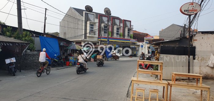 Ruko Dijual di Karawaci LT 153m2, LB 103m2 Solusi Investasi Cerdas Ruko Dijual di Karawaci LT 153m2, LB 103m2 Solusi Investasi Cerdas