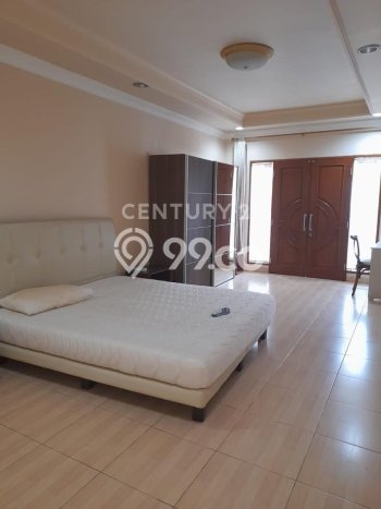 Jual Rumah Mewah Elegan Dengan View Cantik di Lippo Karawaci, Tangerang Jual Rumah Mewah Elegan Dengan View Cantik di Lippo Karawaci, Tangerang