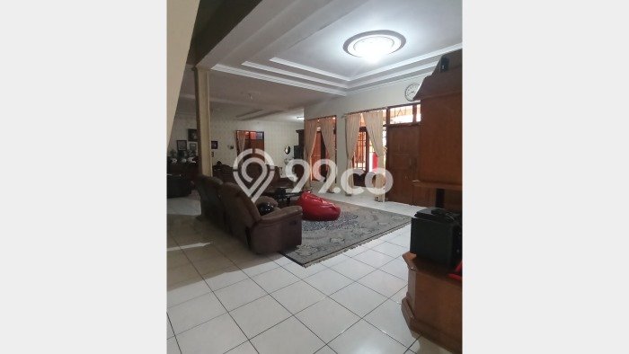 Ready to Use! Premium House LT 615m2 Desain Elegan di Gunung Batu Ready to Use! Premium House LT 615m2 Desain Elegan di Gunung Batu