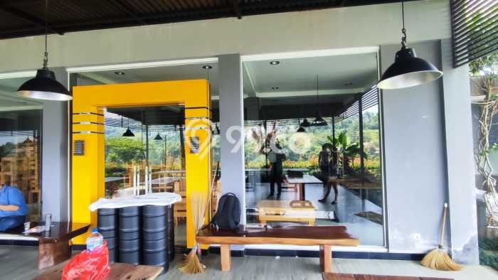 Dijual! Komersial di Dago Bandung LT 3550m2 / LB 400m2 Kawasan Bisnis Dijual! Komersial di Dago Bandung LT 3550m2 / LB 400m2 Kawasan Bisnis