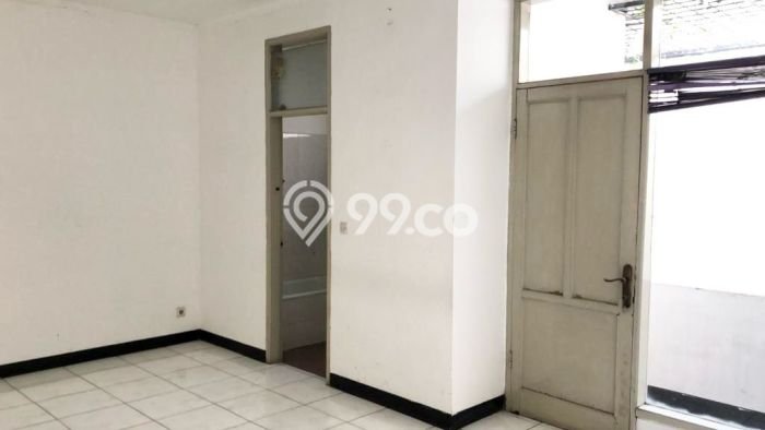 Jual Rumah Favorit Siap Huni LB 210m2 di Kiaracondong, Bandung Jual Rumah Favorit Siap Huni LB 210m2 di Kiaracondong, Bandung