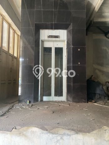 Area Strategis! Disewakan Komersial Lokasi Regol, Bandung Cocok untuk Bisnis Area Strategis! Disewakan Komersial Lokasi Regol, Bandung Cocok untuk Bisnis