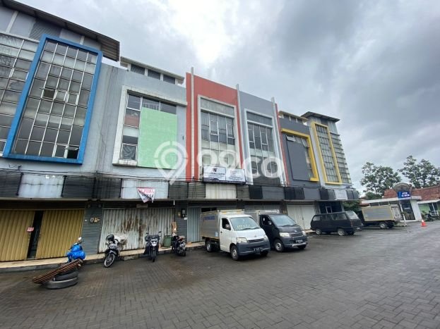 Ruko Dijual di Batununggal LT 75m2, LB 225m2 Solusi Investasi Cerdas Ruko Dijual di Batununggal LT 75m2, LB 225m2 Solusi Investasi Cerdas