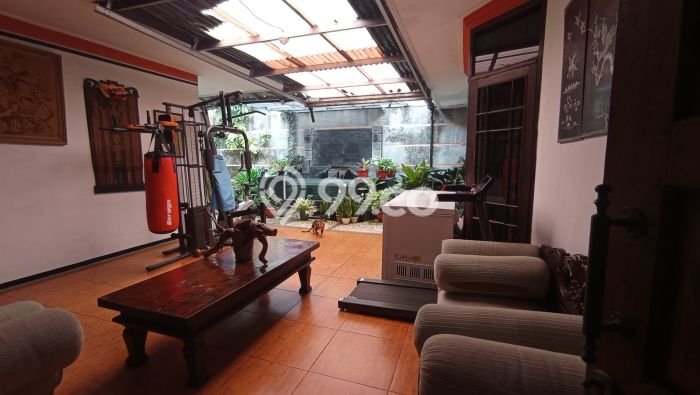 Ready to Use! Premium House LT 615m2 Desain Elegan di Gunung Batu Ready to Use! Premium House LT 615m2 Desain Elegan di Gunung Batu