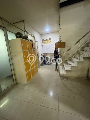 Ruko Dijual di Bandung LT 420m2 & LB 500m2 Lokasi Terbaik! Ruko Dijual di Bandung LT 420m2 & LB 500m2 Lokasi Terbaik!