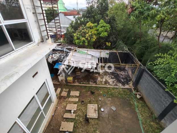Rumah Mewah Akses Mudah di Bandung Unfurnished Rumah Mewah Akses Mudah di Bandung Unfurnished
