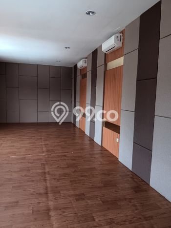 Disewakan Ruko di Kawasan Ramai Surya Sumantri Luas 270m2 Disewakan Ruko di Kawasan Ramai Surya Sumantri Luas 270m2