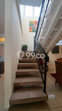 Rumah Elit Modern Tanpa Renovasi di Burangrang Bandung Rumah Elit Modern Tanpa Renovasi di Burangrang Bandung