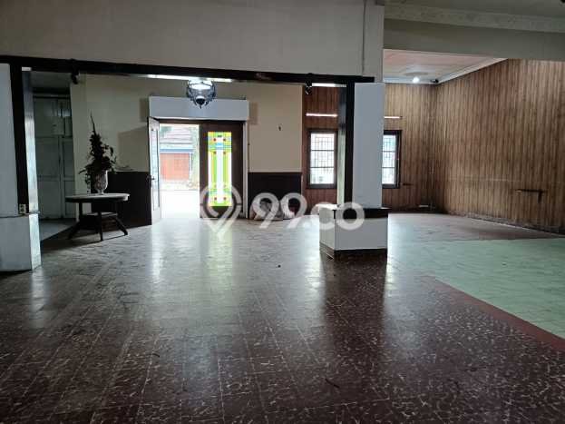 Komersial Dijual di Bandung LT 365m2 & LB 250m2 Lokasi Terbaik! Komersial Dijual di Bandung LT 365m2 & LB 250m2 Lokasi Terbaik!