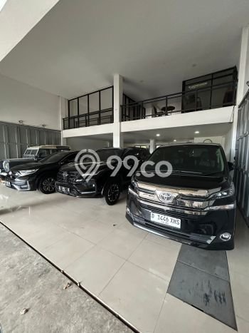 Komersial untuk Disewa di Pusat Bandung Luas Bangunan 275m2 Komersial untuk Disewa di Pusat Bandung Luas Bangunan 275m2