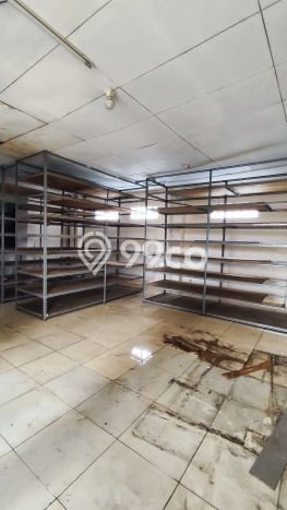 Disewakan Ruko di Kawasan Ramai Kopo Luas 750m2 Disewakan Ruko di Kawasan Ramai Kopo Luas 750m2