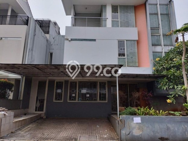 Hunian Eksklusif Siap Huni LT 200m2 di Penjaringan, Jakarta Utara Hunian Eksklusif Siap Huni LT 200m2 di Penjaringan, Jakarta Utara