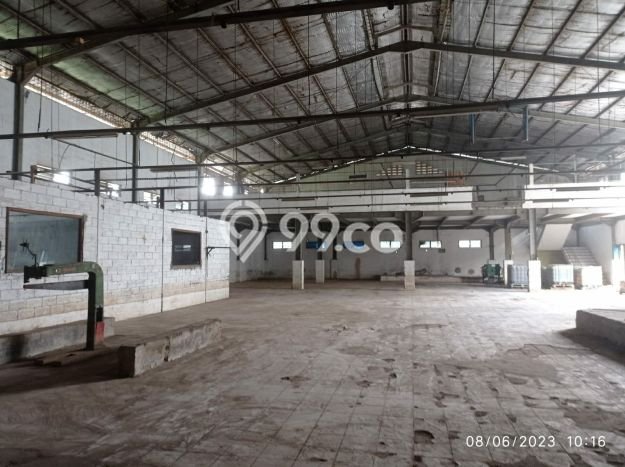 Unit Gudang Dijual di Cibitung Bekasi Luas Bangunan 2373m2 Unit Gudang Dijual di Cibitung Bekasi Luas Bangunan 2373m2