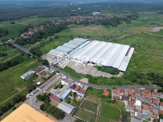 Gudang Bagus LT 100000m2 LB 33000m2 Dijual di Subang Subang Gudang Bagus LT 100000m2 LB 33000m2 Dijual di Subang Subang
