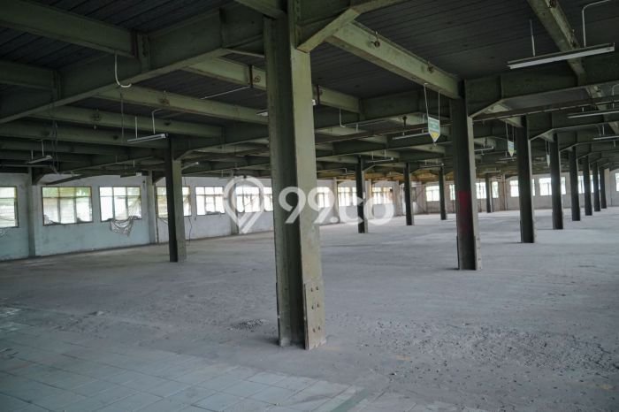 Gudang paling strategis disewakan di Kelapa Gading Jakarta Utara Gudang paling strategis disewakan di Kelapa Gading Jakarta Utara