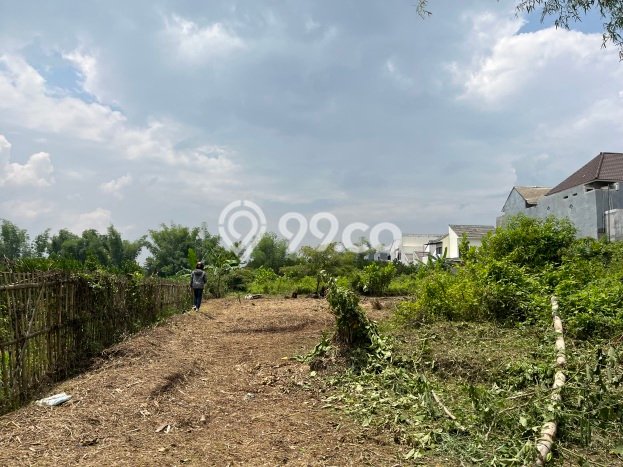 Lahan Strategis di Dau Dijual dengan Luas 100m2 Lahan Strategis di Dau Dijual dengan Luas 100m2