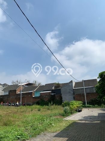Kost Dijual di Malang Kota dengan 10 KT dan Luas 150m2 Kost Dijual di Malang Kota dengan 10 KT dan Luas 150m2