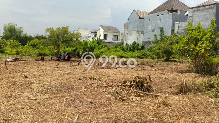 Lahan Dijual Lokasi Strategis di Malang dengan Luas 65m2 Lahan Dijual Lokasi Strategis di Malang dengan Luas 65m2